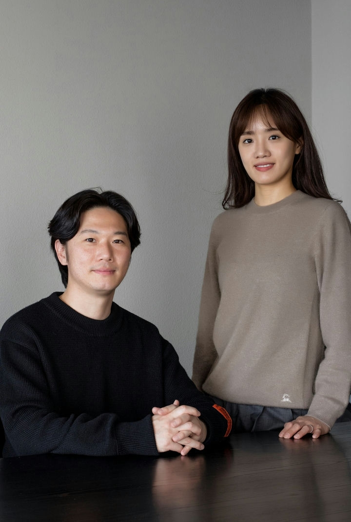 Mobile 메인 이미지 0
